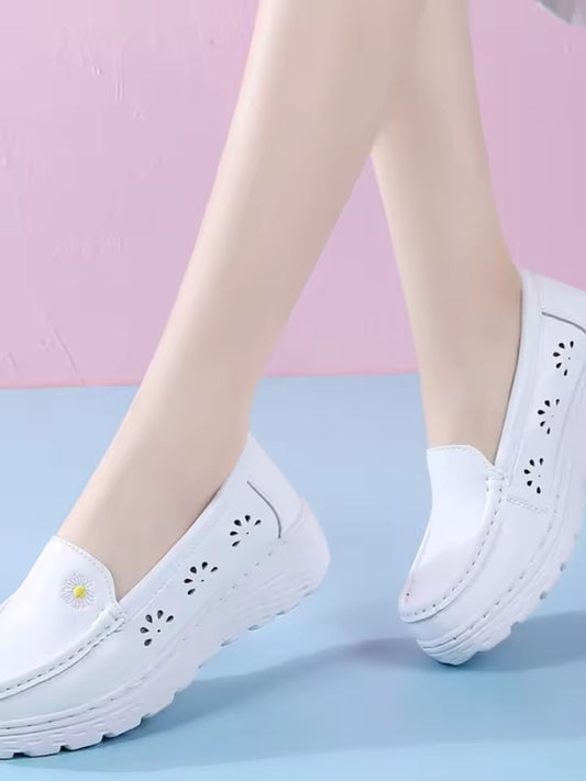 Leather Women's Shoes White Sneakers Clogs Platform Female Footwear Genuine Leather Casual Nurse Summer Creepers Dress Fretwork